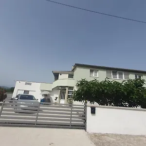 https://apartments-jelinic.hotelinzadar.com